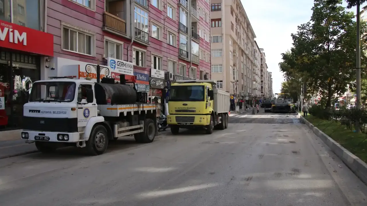 Kütahya’da O Bulvarda Asfalt Çalışması Yapılacak Sürücüler Dikkat! (2)