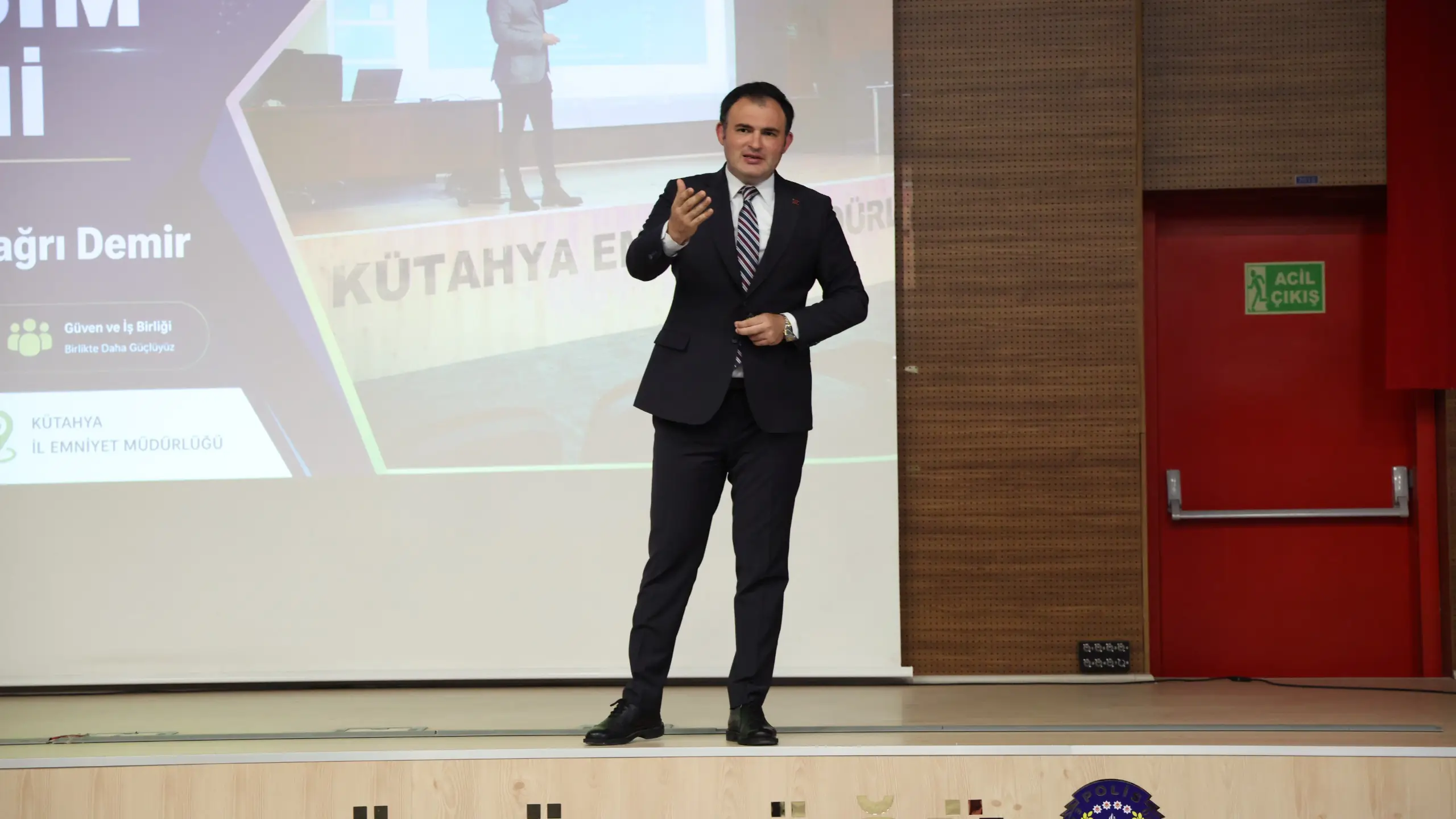 Kütahya’da Polislere Etkili Iletişim Eğitimleri Sürüyor2
