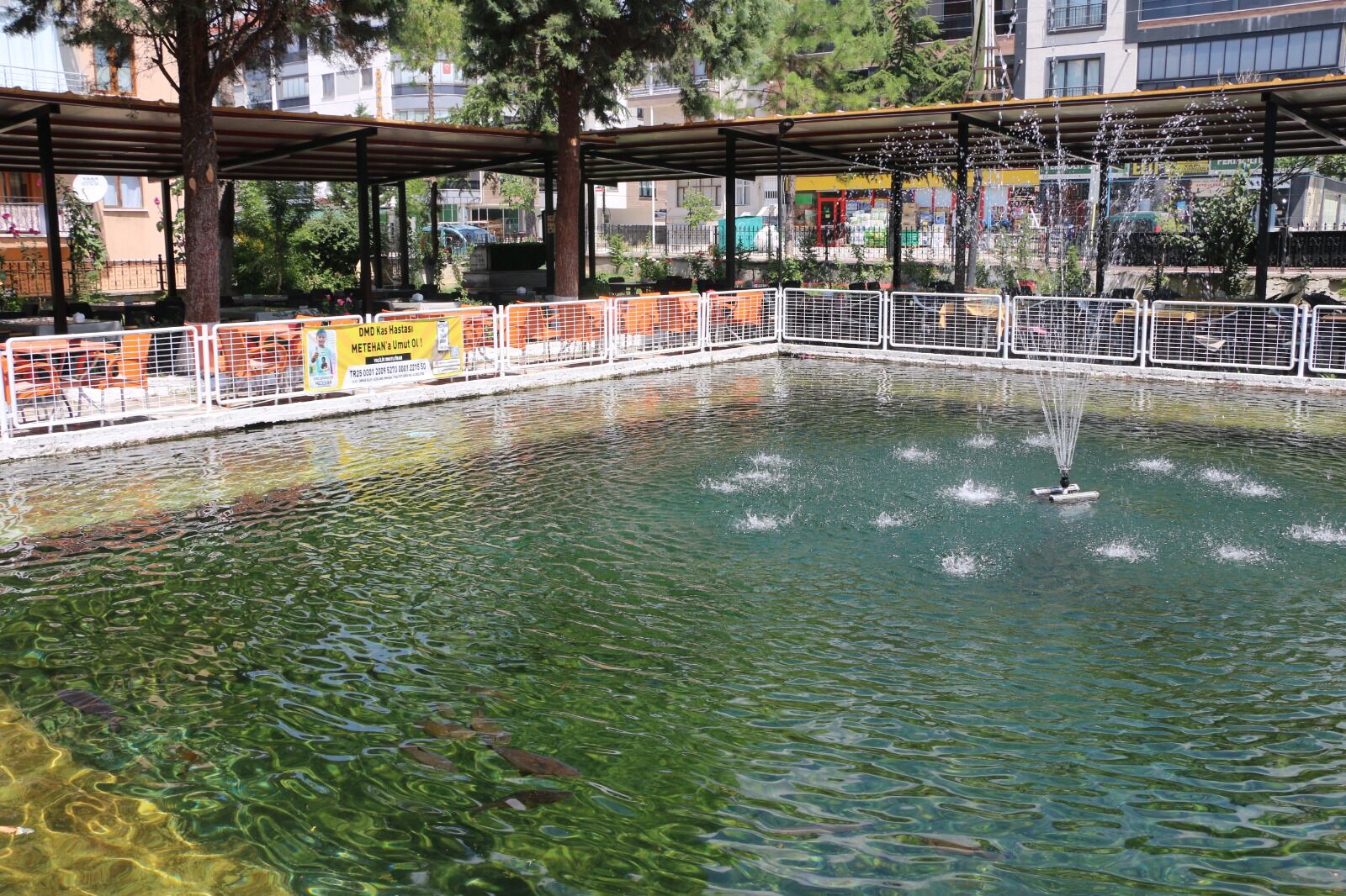 Kütahya’da Yardım Kumbarasından Etkilenen Esnaftan Örnek Davranış (2)