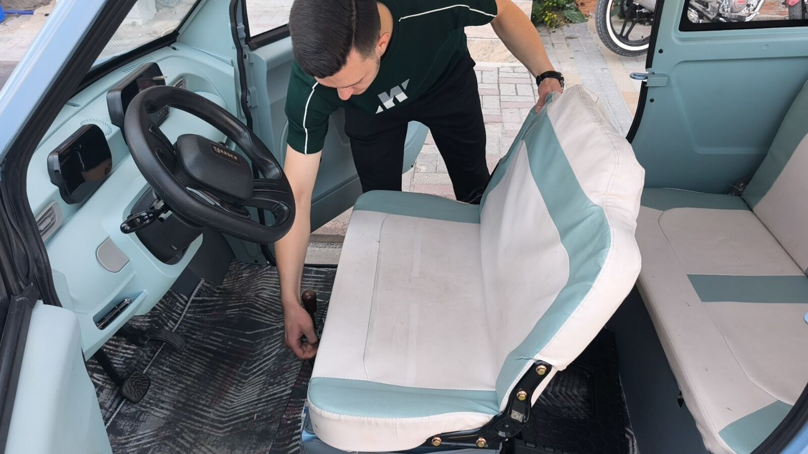 Kütahyalılar, Bataryalı Cihazları Için Şehir Dışına Gitmeyecek (2)