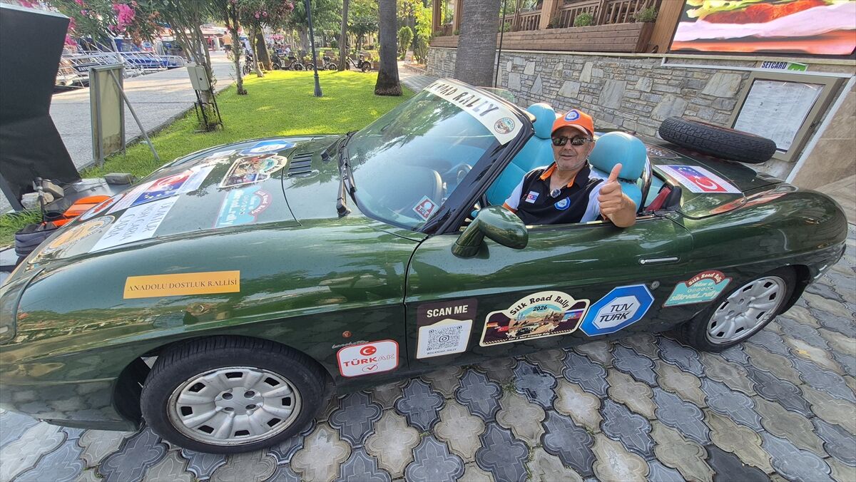Uluslararası Ralli Ekibi Dalyan'da Öğrencilerle Buluştu (1)