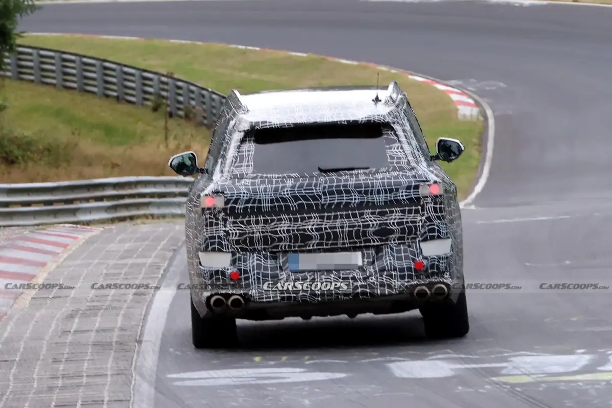 Yeni Bmw X7 Casus Kameralara Yakalandı V8 Motoru Koruyor (2)