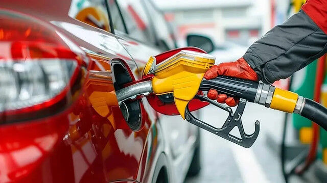 Akaryakıta Büyük Indirim Motorin Fiyatı Düşüyor1