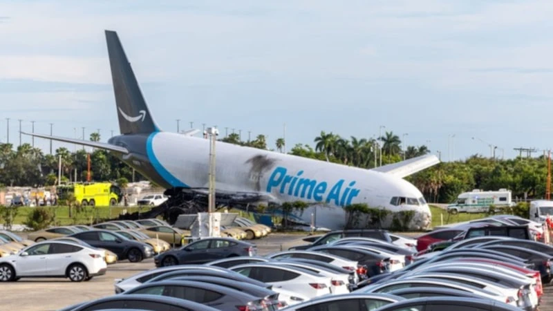 Amazon Ucagi Faciasi Yeni Goruntu-1