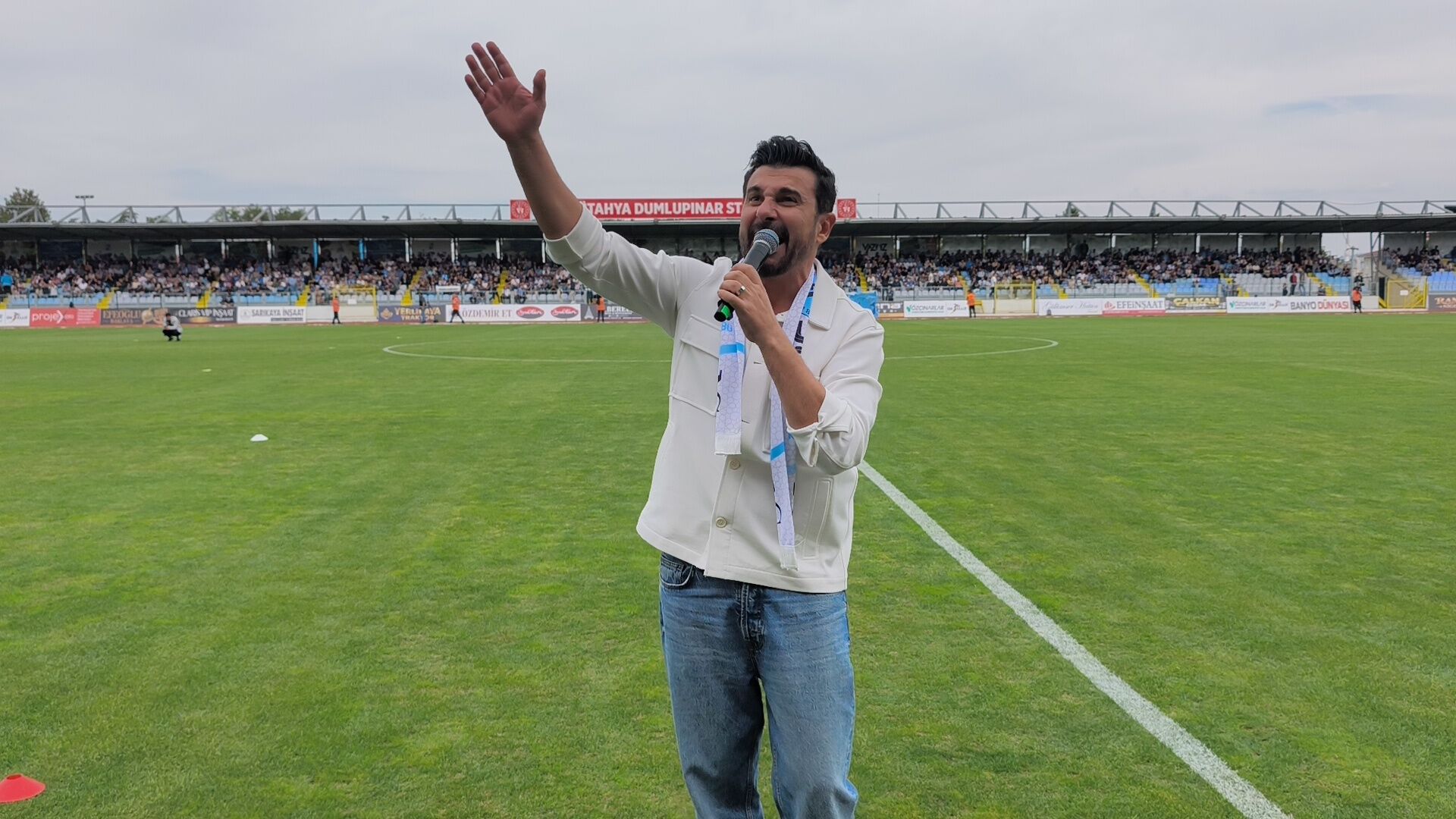 Gökhan Tepe Dumlupınar Stadyumu'nda Kütahyalılarla Buluştu (1)