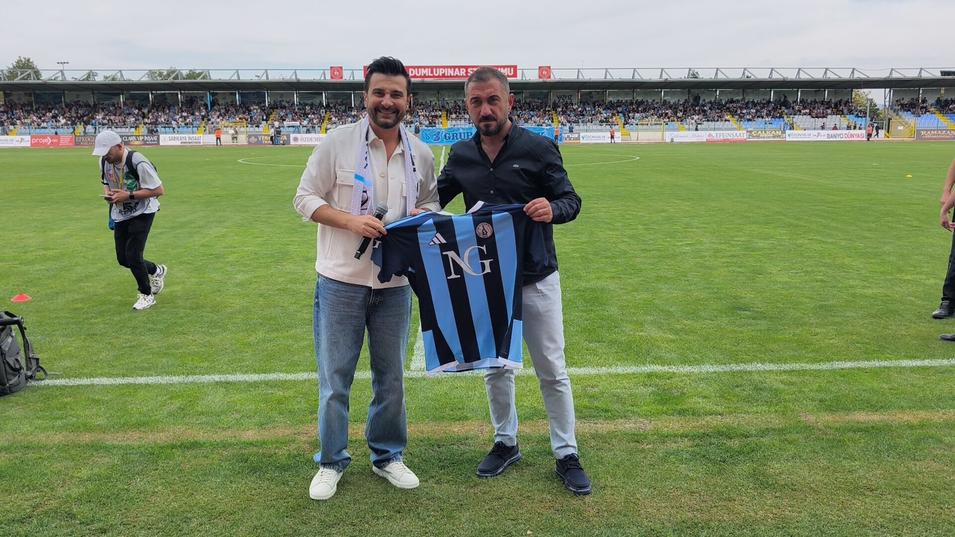 Gökhan Tepe Dumlupınar Stadyumu'nda Kütahyalılarla Buluştu (5)