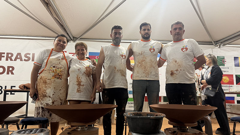 İzmir’de Çömlek Ve Seramik Yarışmalarında Kazananlar Belli Oldu (1)