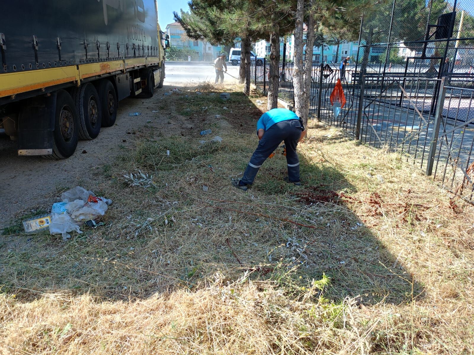 Kütahya Dumlupınar Mahallesi’nde Temizlik Çalışması (2)-1