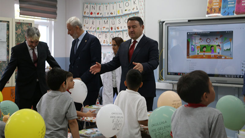 Kütahya Valisi Işın'dan Velilere Öğretmen Mesajı (2)-1