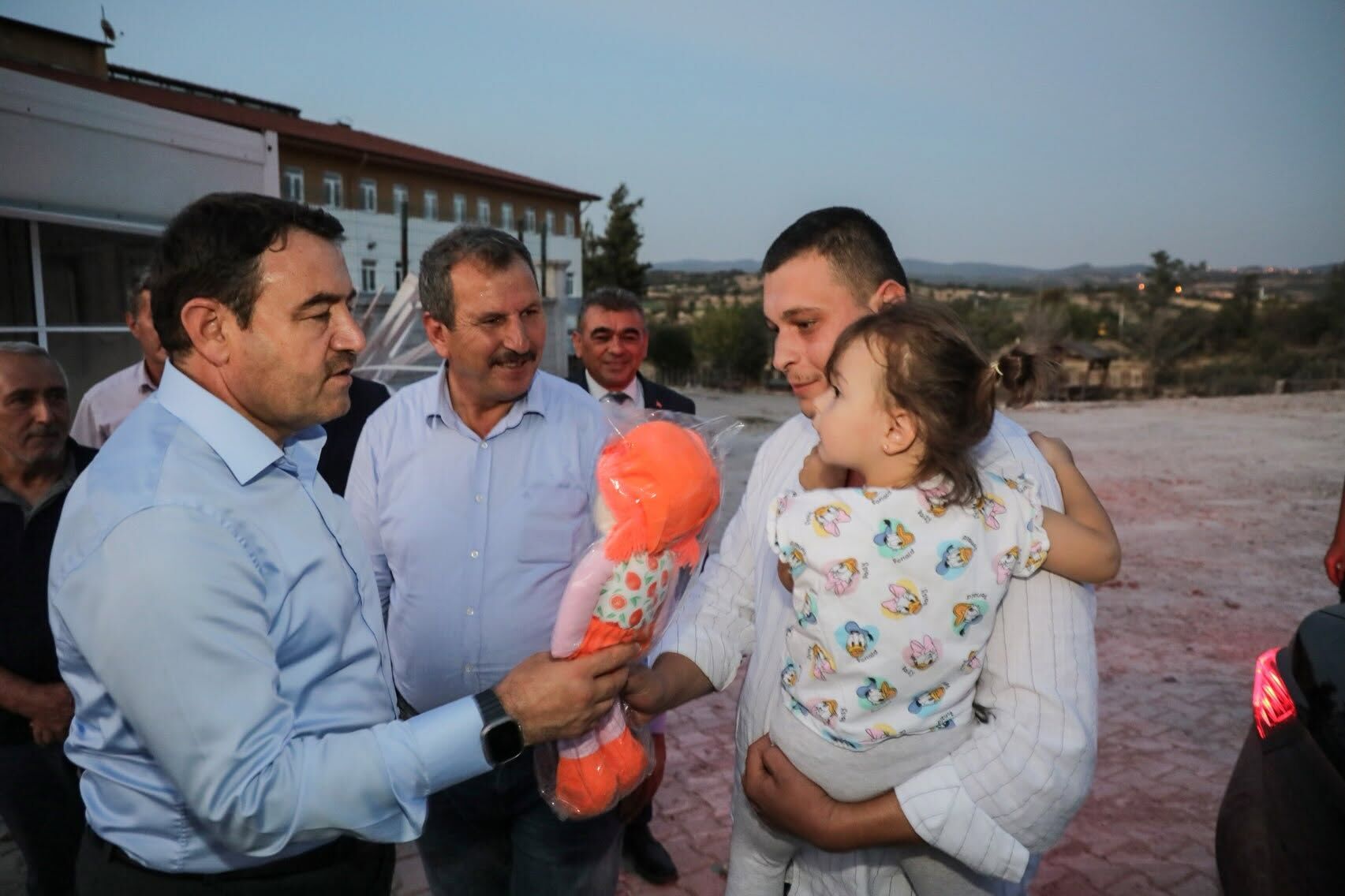 Kütahya Valisi Musa Işın Balıköy’de Vatandaşlarla Buluştu (2)