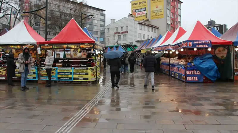 Kütahya’da Festivallerin Stant Kiraları Metehan’a Bağışlanacak (3)