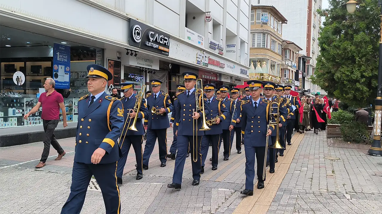 Kütahya’da Gaziler, Birlik Ruhuyla Yürüdü5