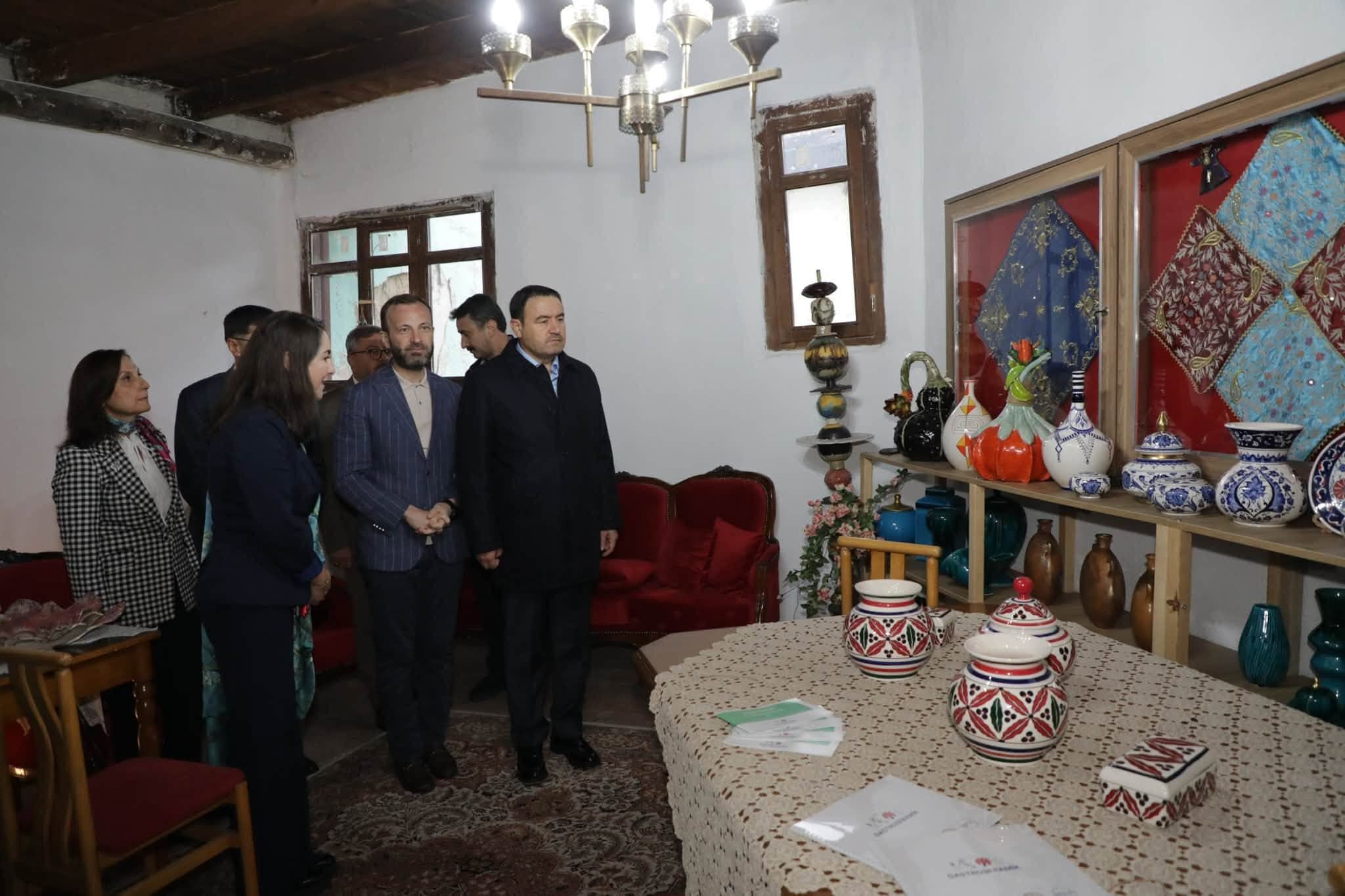 Kütahya’da Girişimci Kadınlara Yeni Hizmet Binası (1)
