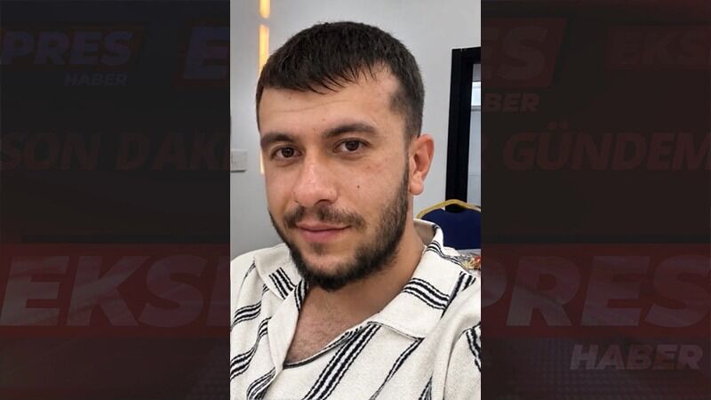 Kütahya’da Hafif Ticari Araç Motosikletle Çarpıştı, 1 Ölü (4)