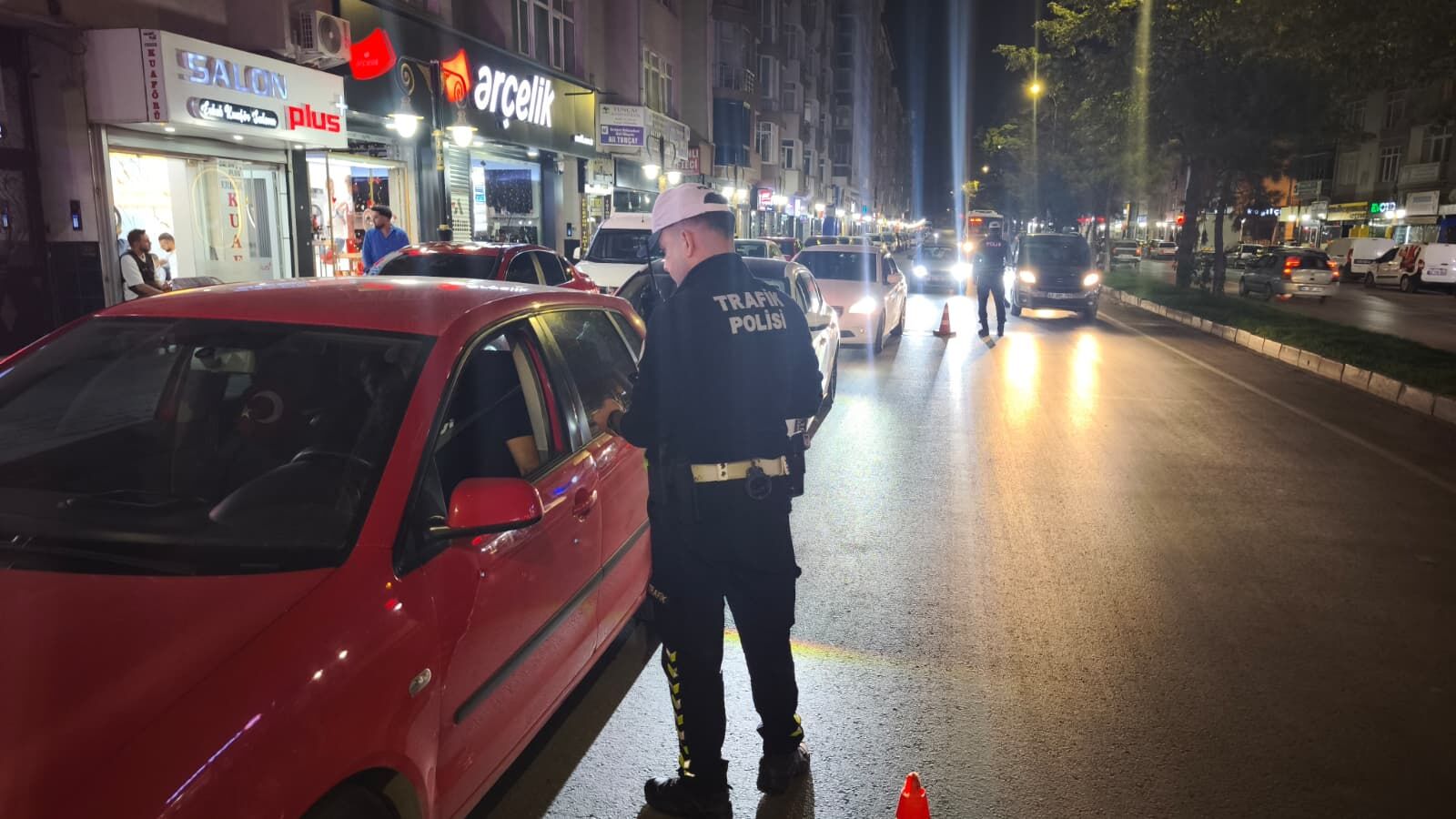 Kütahya’da Huzurlu Ve Güvenli Trafik Denetimi (2)