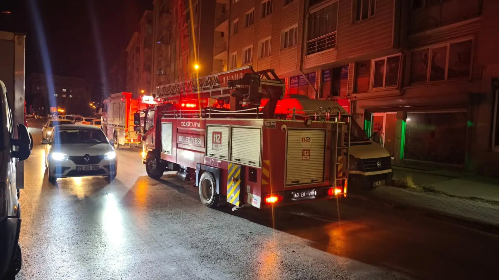 Kütahya’da Işyeri Yangınını Itfaiye Söndürdü