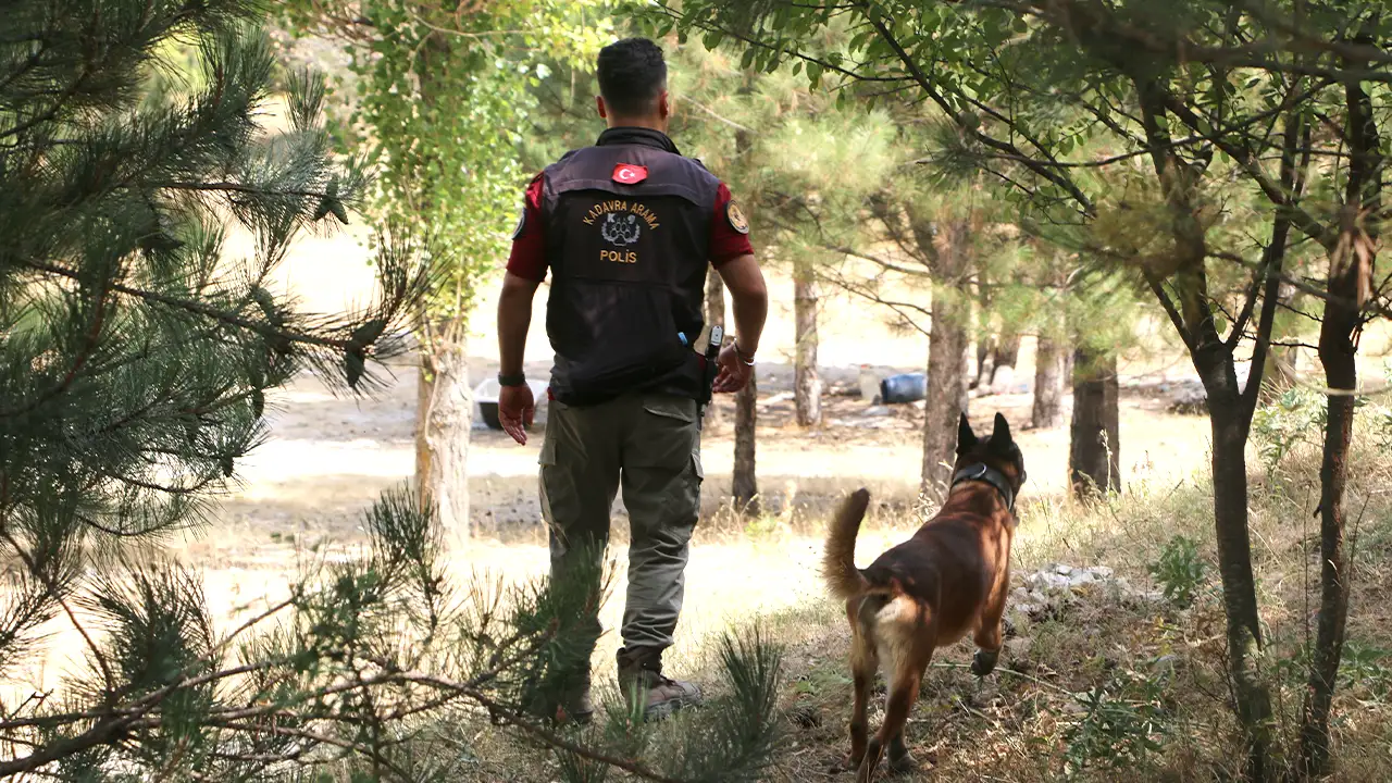 Kütahya'da Kayıp Genci Arama Çalışmaları Sürüyor1