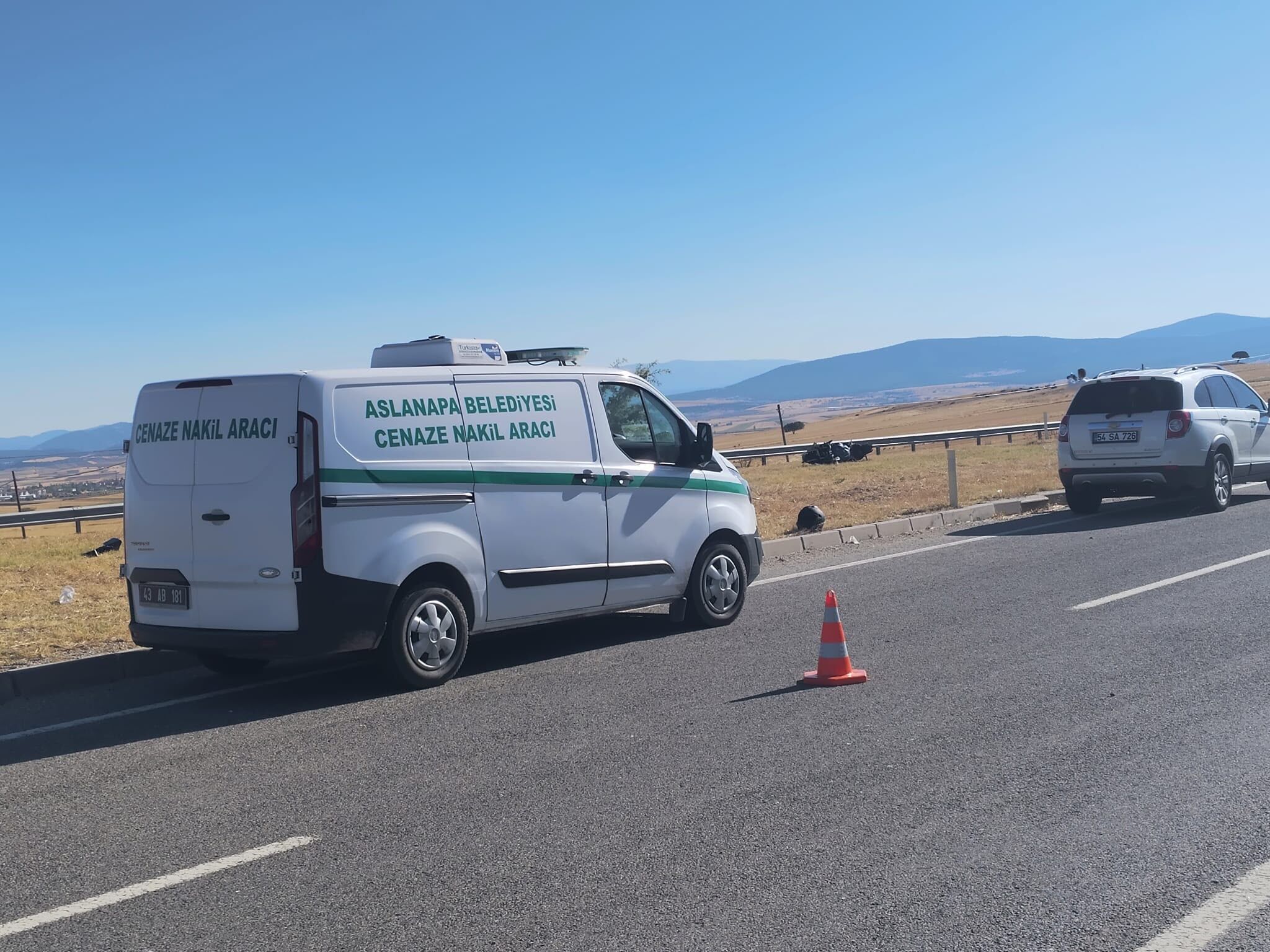 Kütahya'da Otomobile Çarpan Motosikletli Hayatını Kaybetti