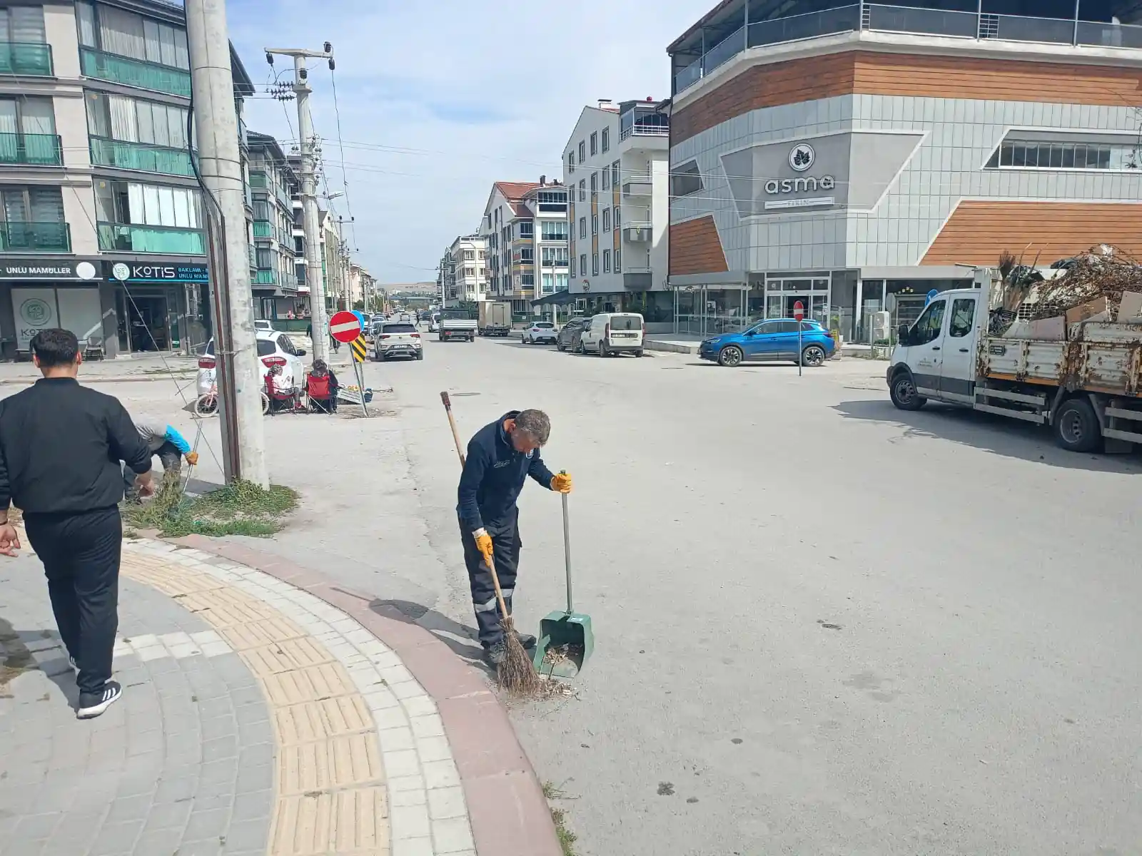 Kütahya’da Temizlik Ekiplerinden “Sonbahar” Temizliği2
