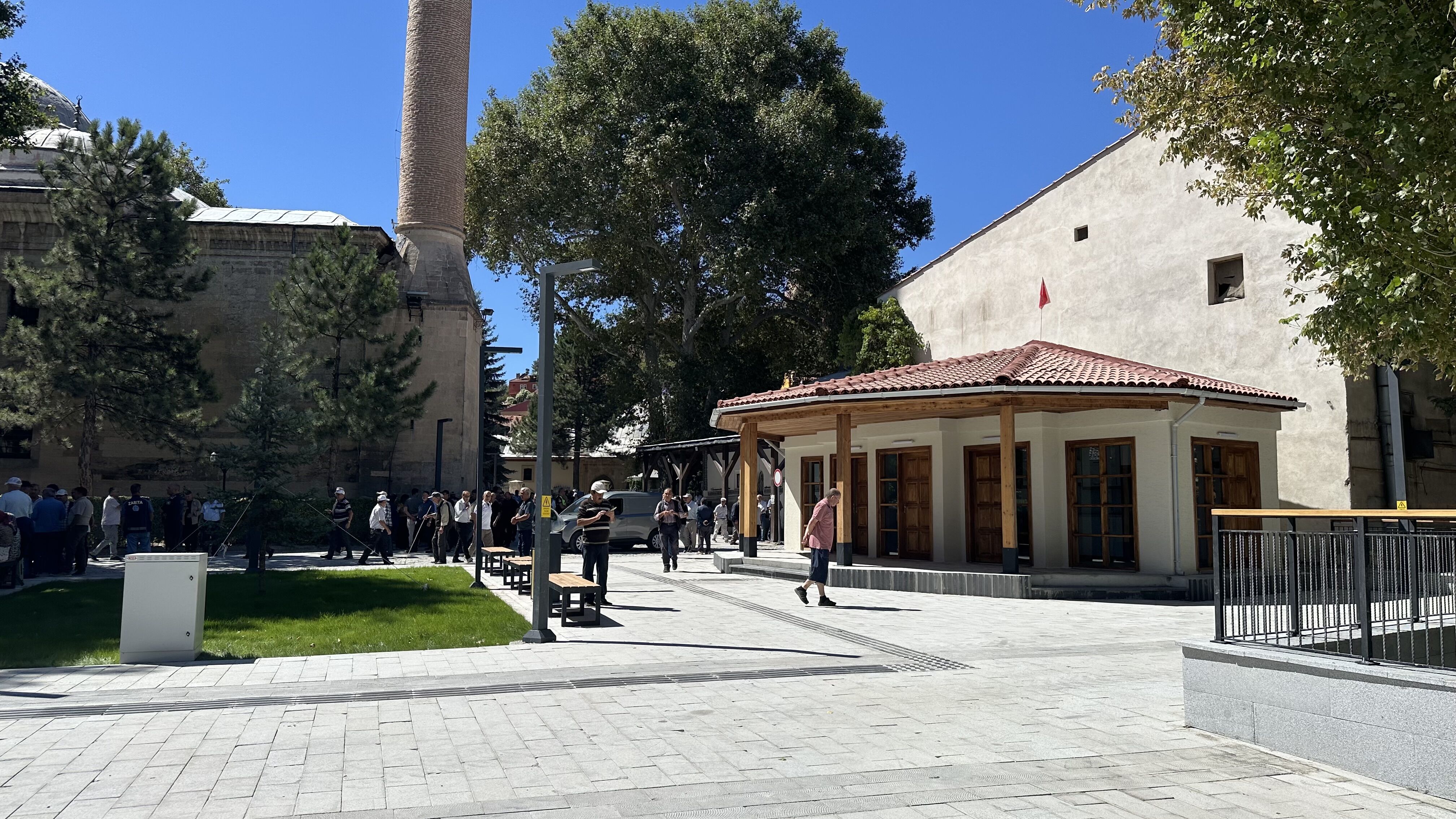 Kütahya’da Ulu Cami Meydanı Açıldı