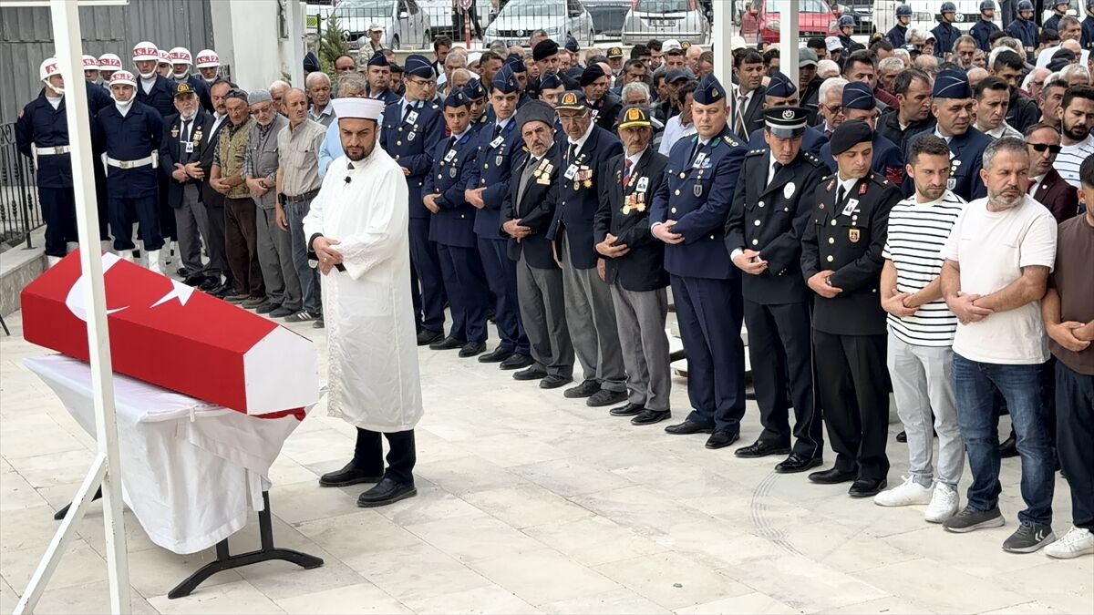 Kütahyalı Kıbrıs Gazisi Son Yolculuğuna Uğurlandı (4)