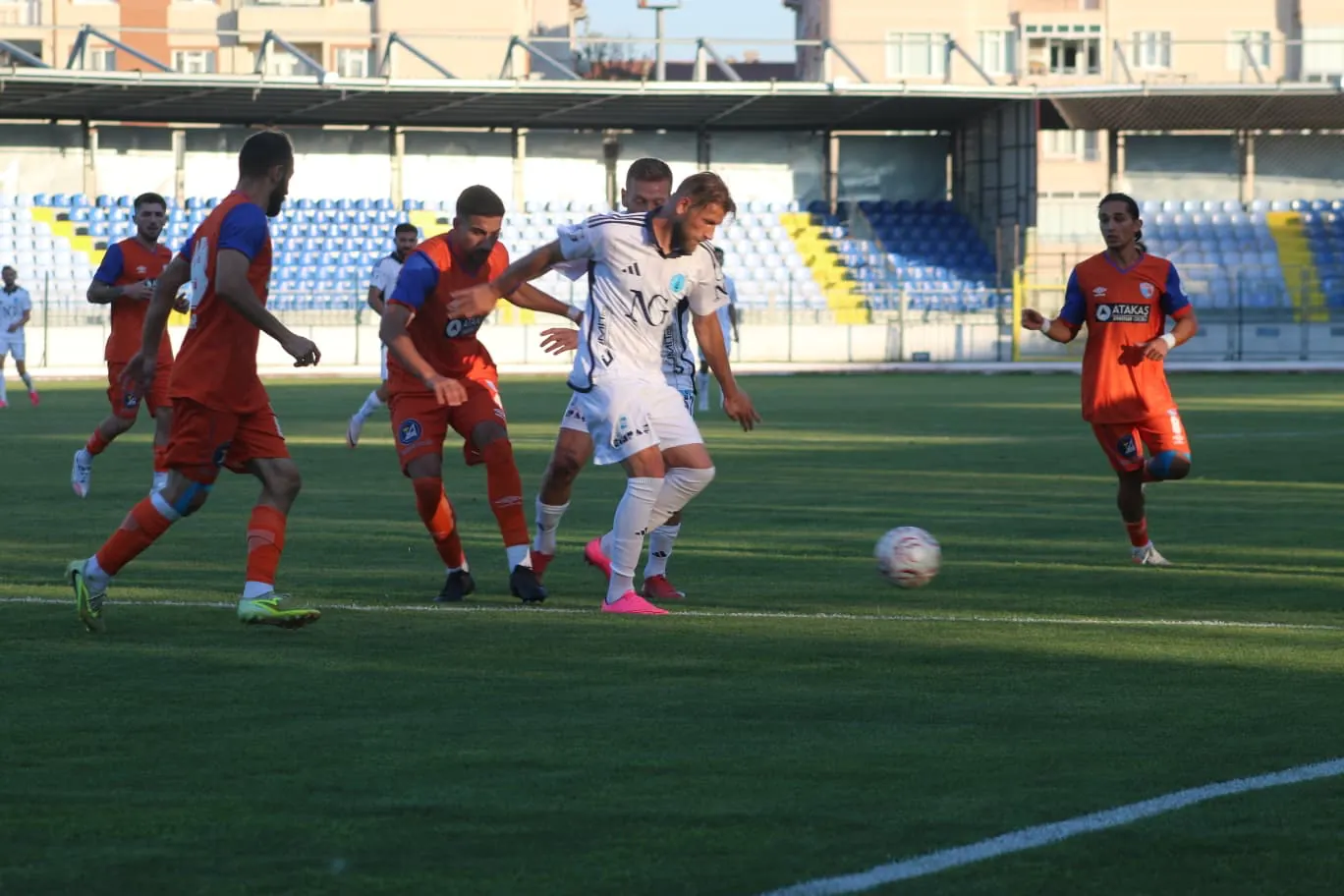 Kütahyaspor Ilk Maçında Farklı Kazandı 1