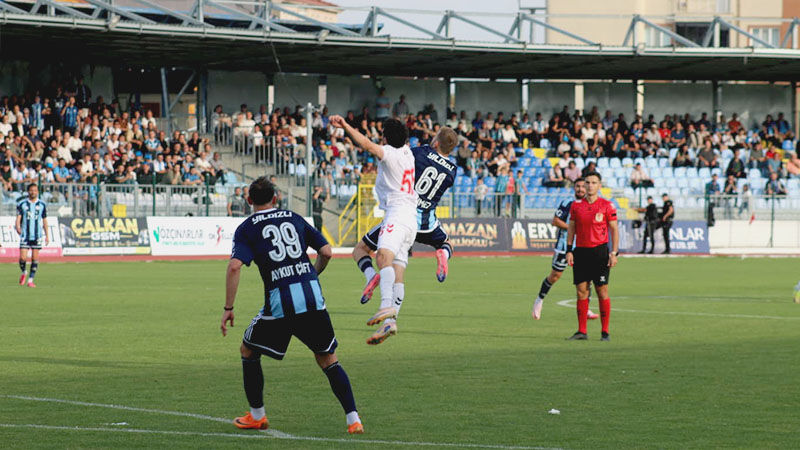 Kütahyaspor, Seyircisinin Önünde Evinde Kaybetti (1)
