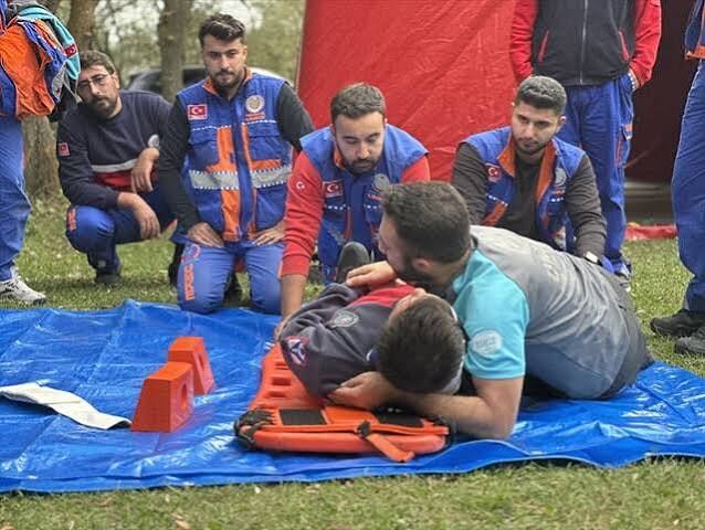 Sağlık Ekiplerine Kars’ta Afet Ve Acil Durum Eğitimi1