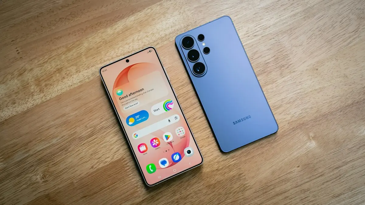 Samsung Üç Yıl Sonra Düğmeye Bastı! (3)