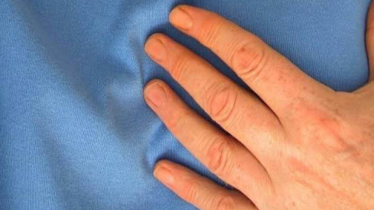 Sigara kalp krizi ve inme riskini 2 ila 4 kat artırıyor