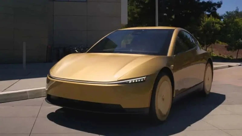 Tesla'nın Sürücüsüz Yeni Taksisi Cybercab Soruşturma Altında (3)