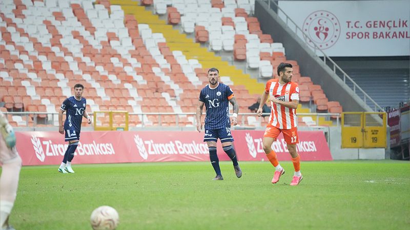 Adana 01 Fk Kütahyaspor, Ilk Yarı Beraberlikle Tamamlandı (2)
