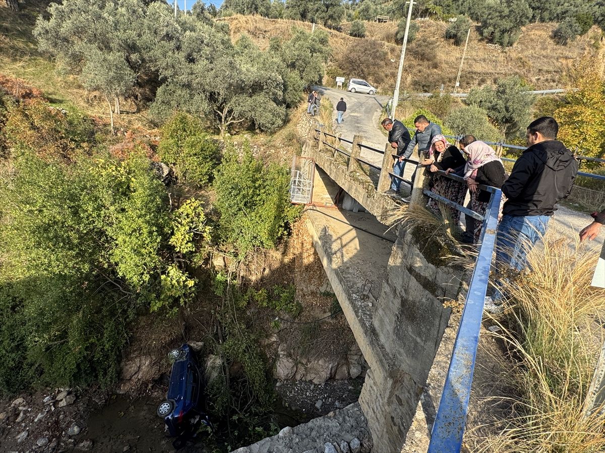 Aydın’da Otomobil Dereye Düştü 3 Yaralı (2)