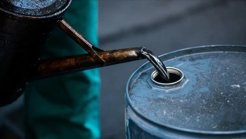 Brent Petrolün Varili 101,64 Dolardan Işlem Görüyor (1)