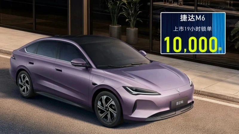 Elektrikli Volkswagen Jetta M6 Büyük Ilgi Görüyor (1)