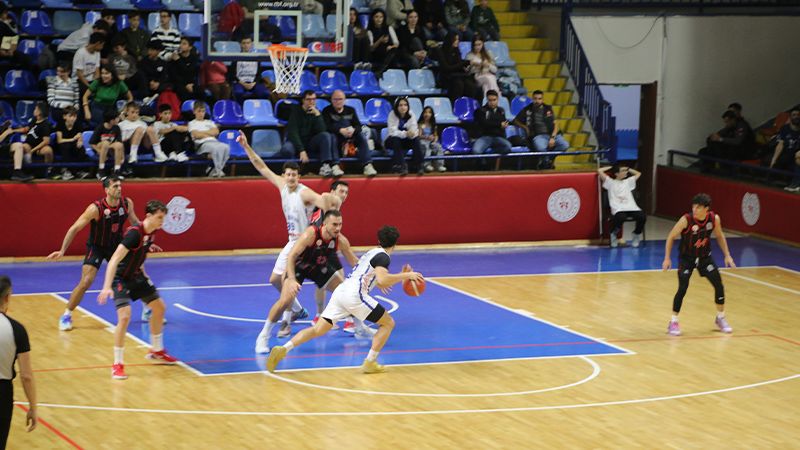 Kütahya Belediyespor Evinde Hata Yapmadı (2)