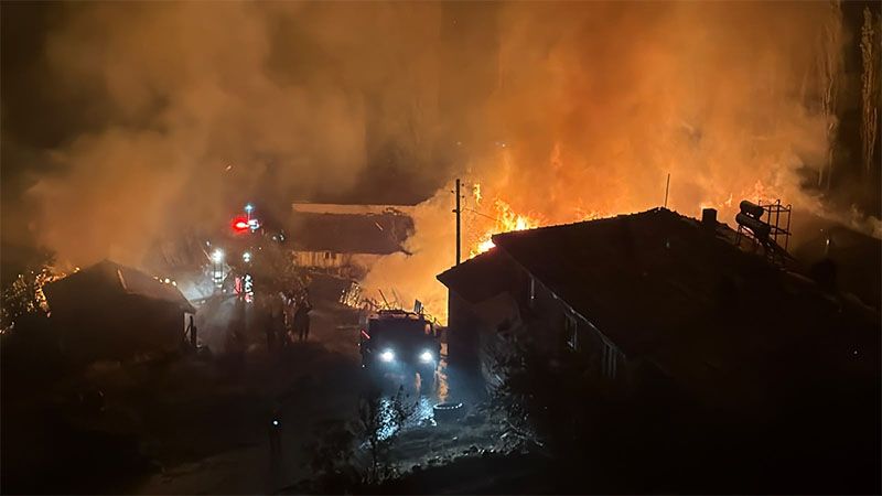 Kütahya Da Köyde Büyük Yangın (7)
