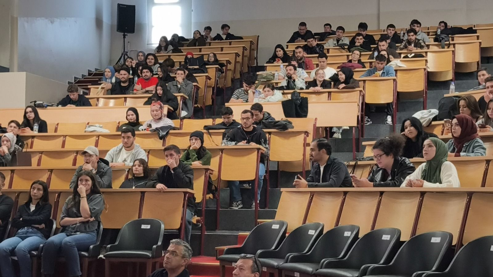 Kütahya Dpü’de İşkur Gençlik Programında Kuralar Çekildi (1)