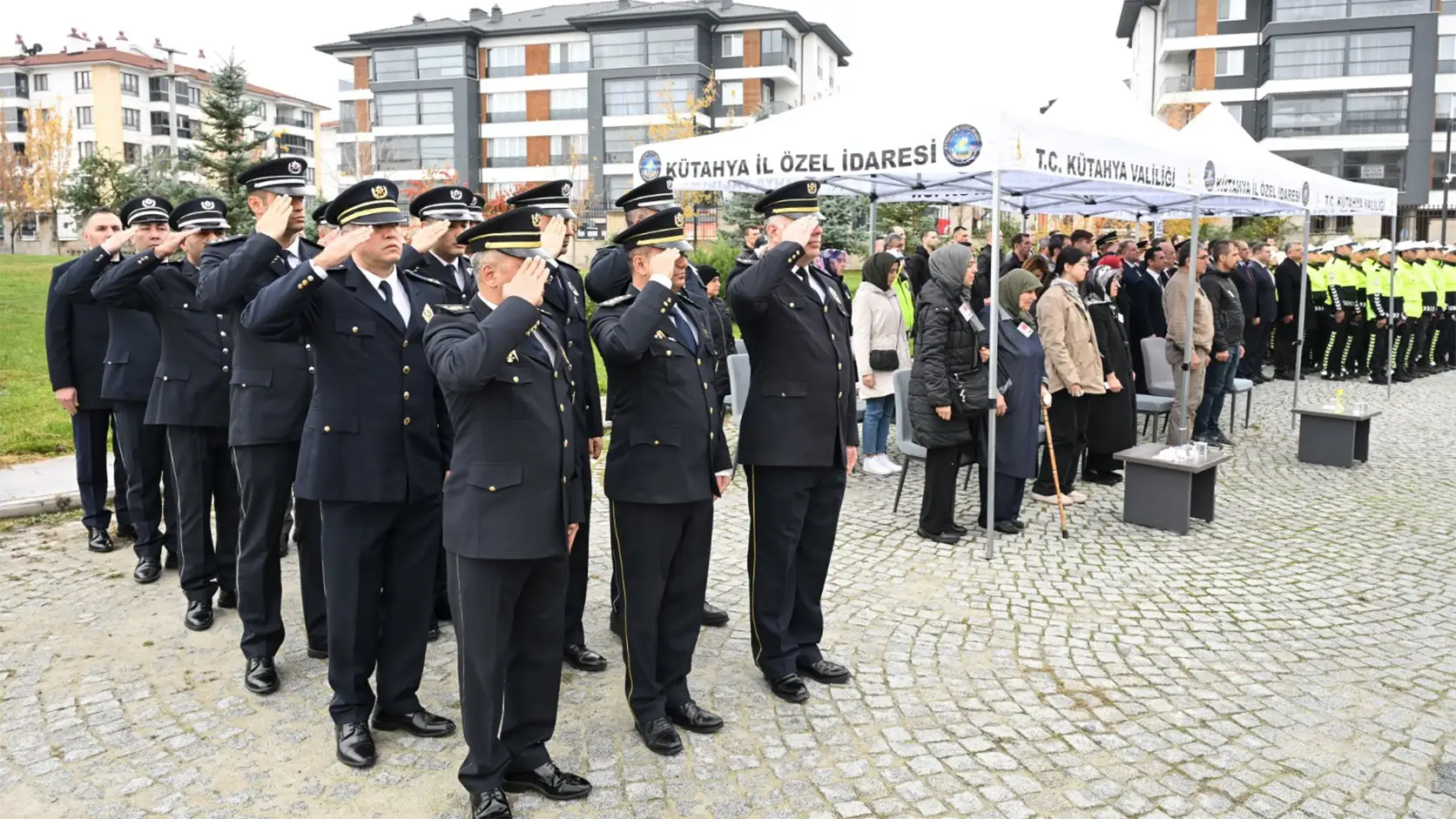 Kütahya Emniyetinde Görevli Memur Hayatını Kaybetti5