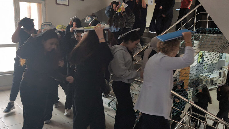 Kütahya’da Okullar, Deprem Tatbikatından Tam Not Aldı