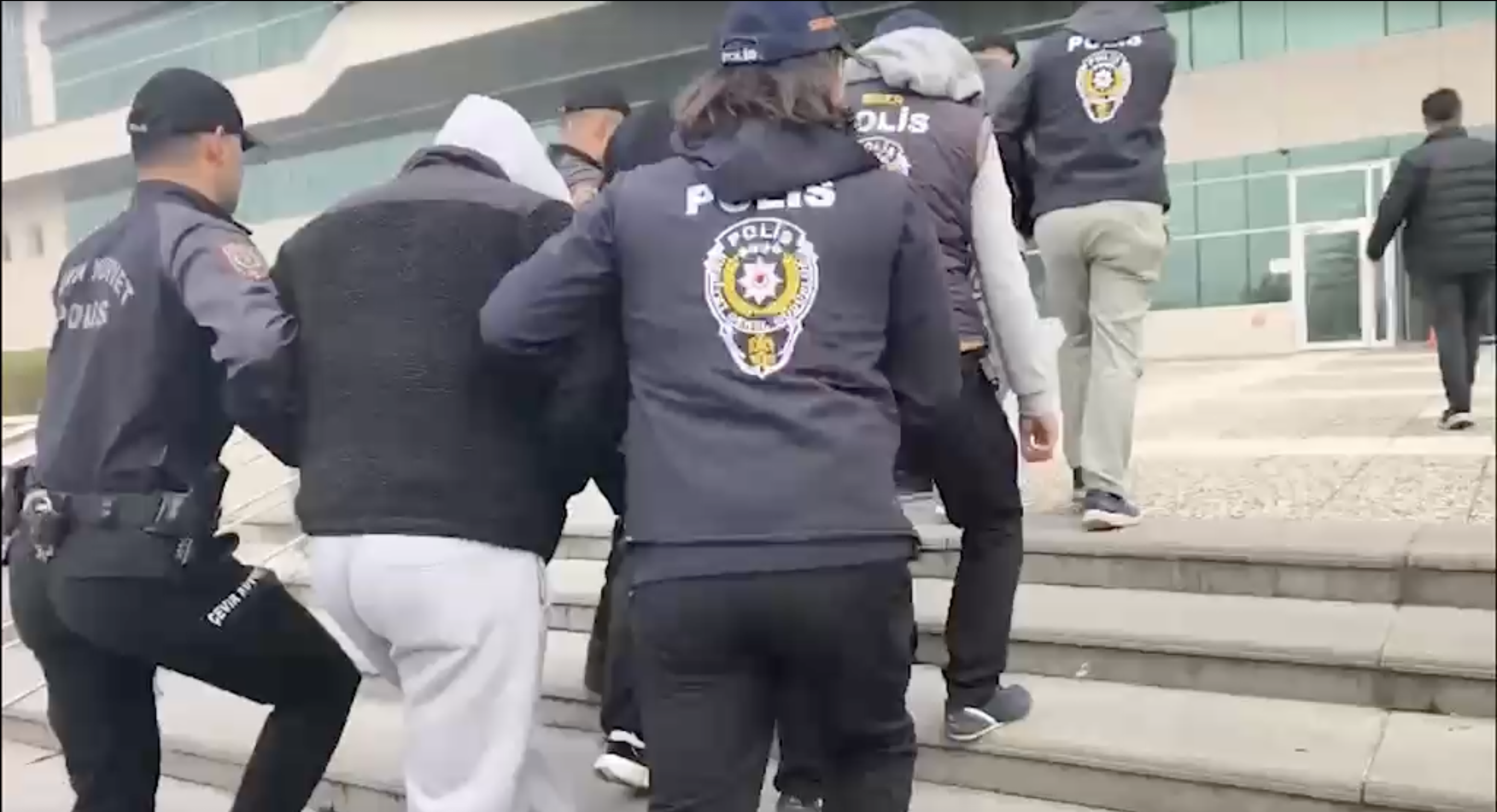 Kütahya’da Siber Suçlulara Operasyon1