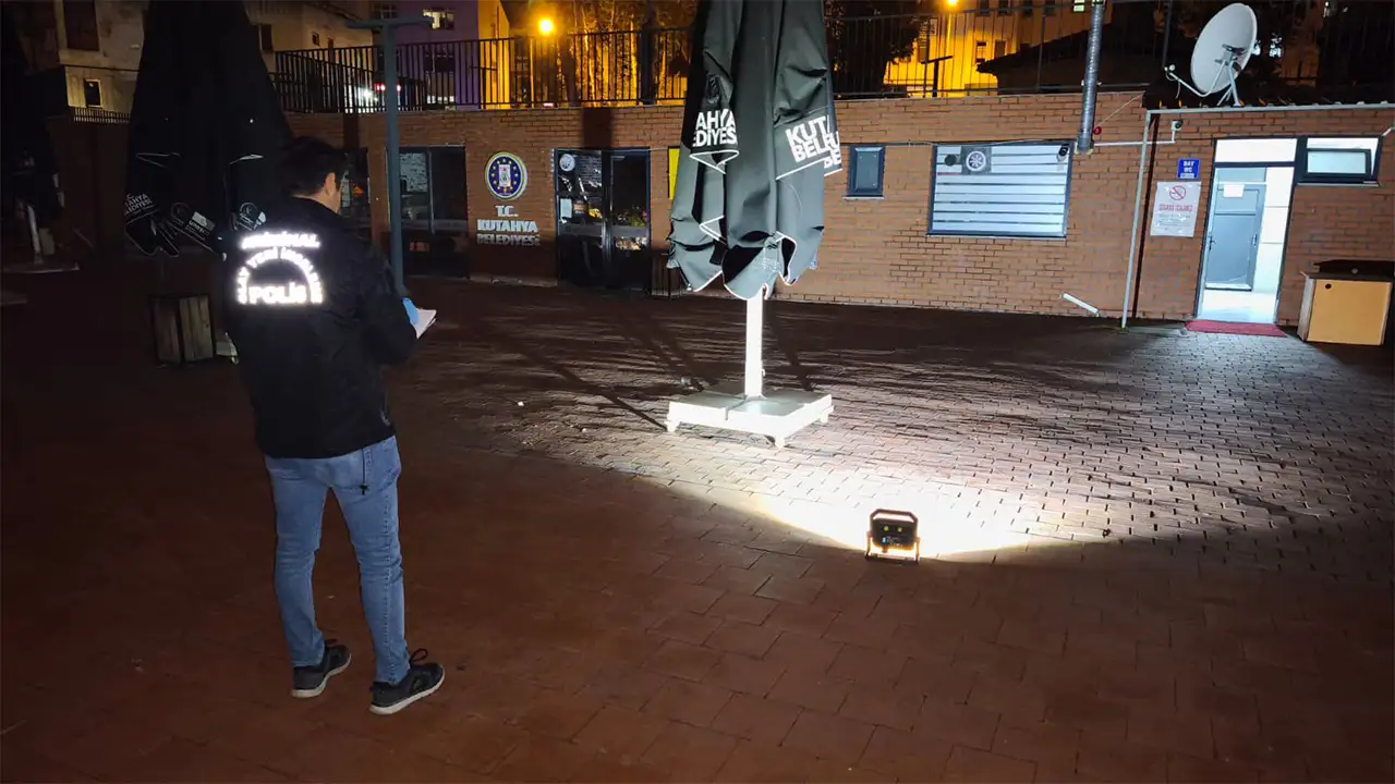 Kütahya’da Yaşlı Adam Sokakta Fenalaşarak Hayatını Kaybetti1