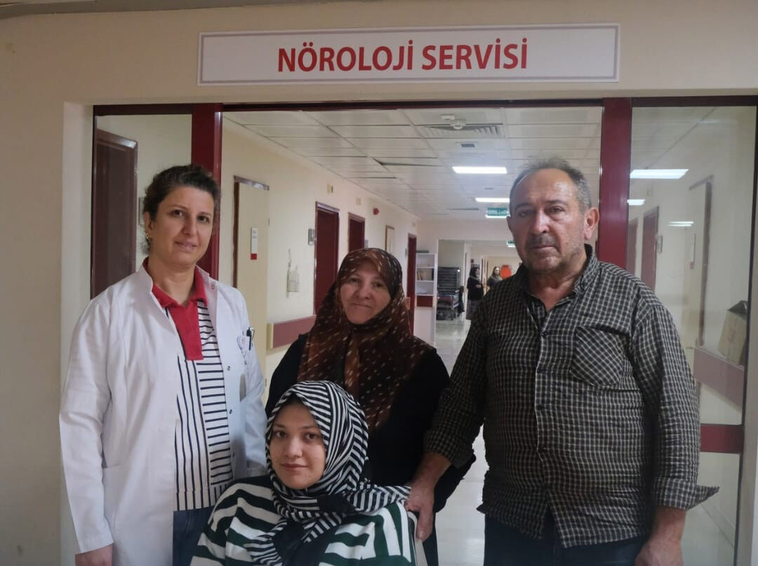Kütahya’da Yetişkin Sma Hastalığında Ilk Kez Tedavi Başladı (3)
