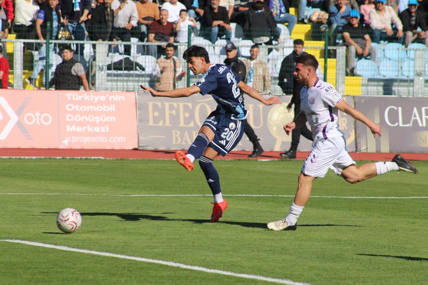 Kütahyaspor evinde farklı mağlup oldu