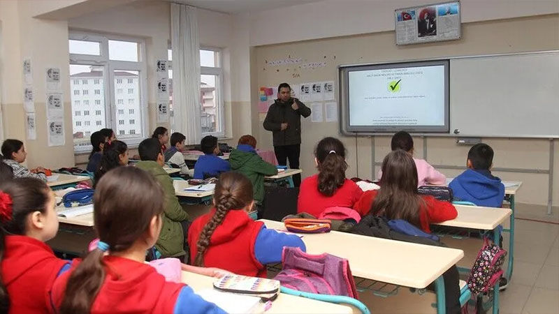 Meb'den Okullara Kpss'siz Sabit Işçi Alımı (2)