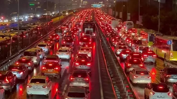 Tüi̇k Açıkladı Eylülde Trafiğe Kayıtlarda Düşüş Yaşandı1