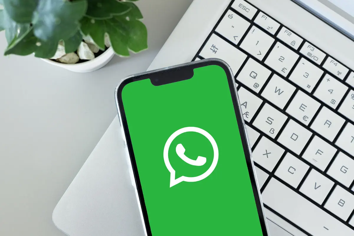 Whatsapp’ın Iphone Uygulamasında Sohbet Ekranı Değişiyor (2)