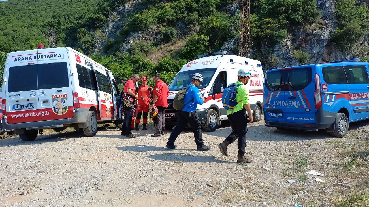 Manisa'da kanyonda yaralanan doğa yürüyüşçüsünü kurtarmak için çalışma başlatıldı