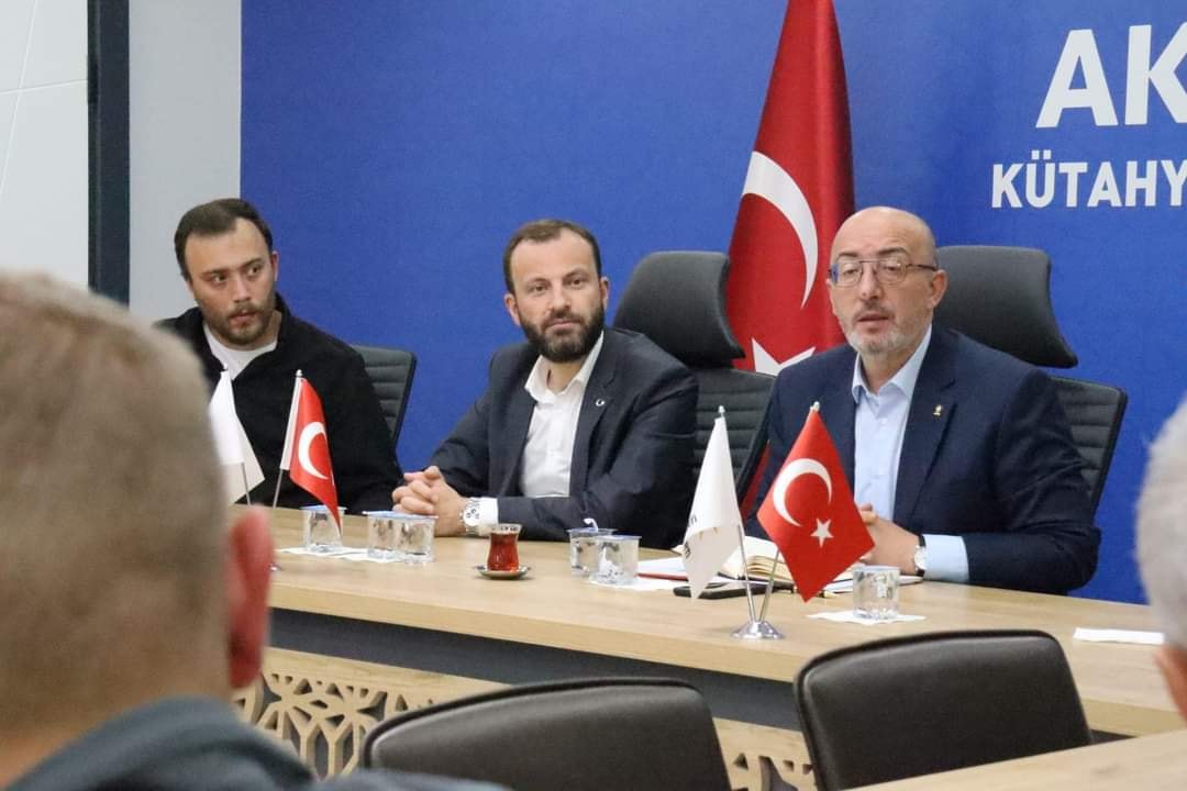 AK Parti Kütahya Yönetimi toplandı