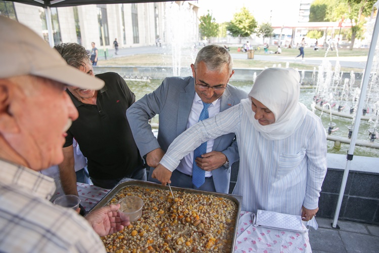 Işık Muharrem Ayı bolluk, bereket getirsin